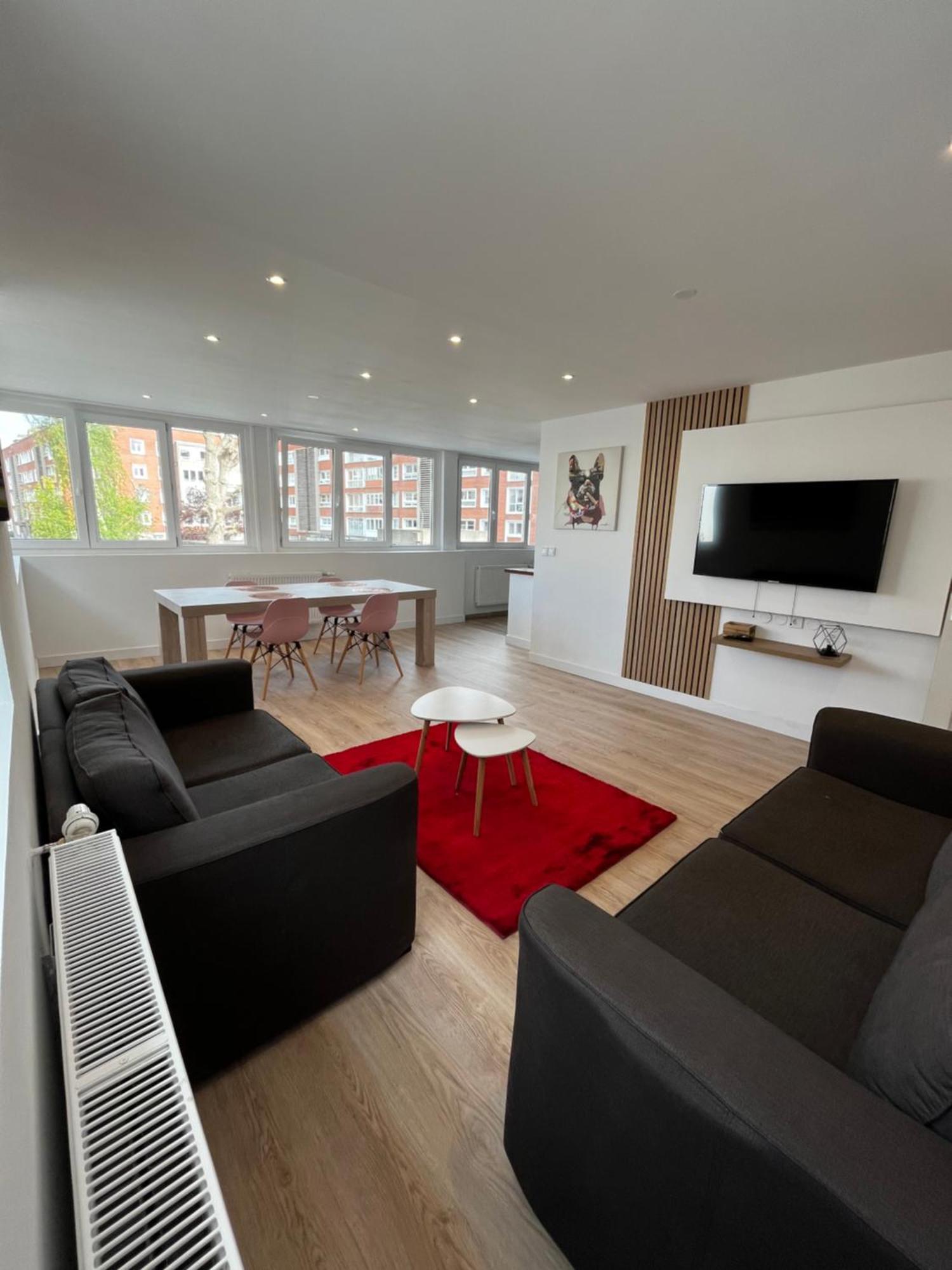 Grande Chambre Dans Loft A Deux Pas De La Plage Dunkirk Eksteriør bilde